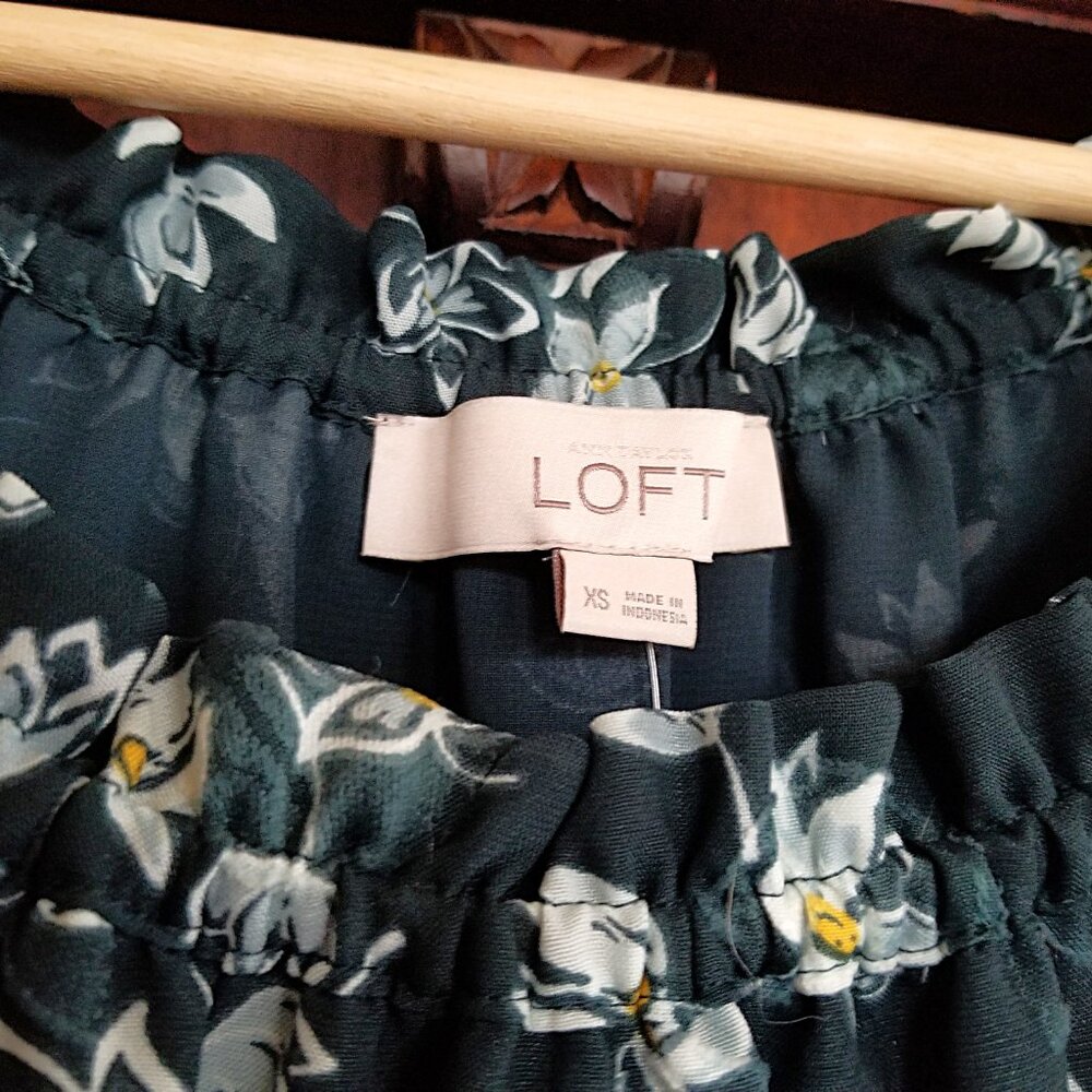 NWT Floral Blouse